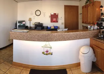 Willow Tree Inn hotel thumbnail 2