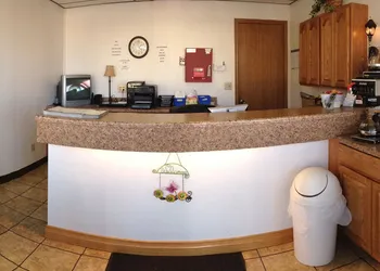 Willow Tree Inn hotel thumbnail 2