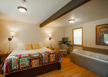 The Islander Inn hotel thumbnail 6