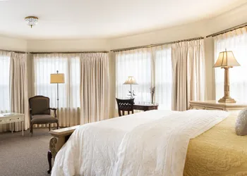 The Inn at Thorn Hill & Spa hotel thumbnail 8
