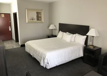 Lea County Inn hotel thumbnail 3