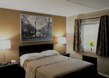 Attican Motel hotel thumbnail 3