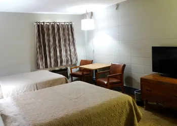 Attican Motel hotel thumbnail 4