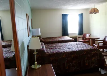 Attican Motel hotel thumbnail 6