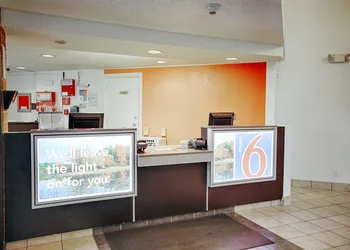 Motel 6 Albany, NY hotel thumbnail 8