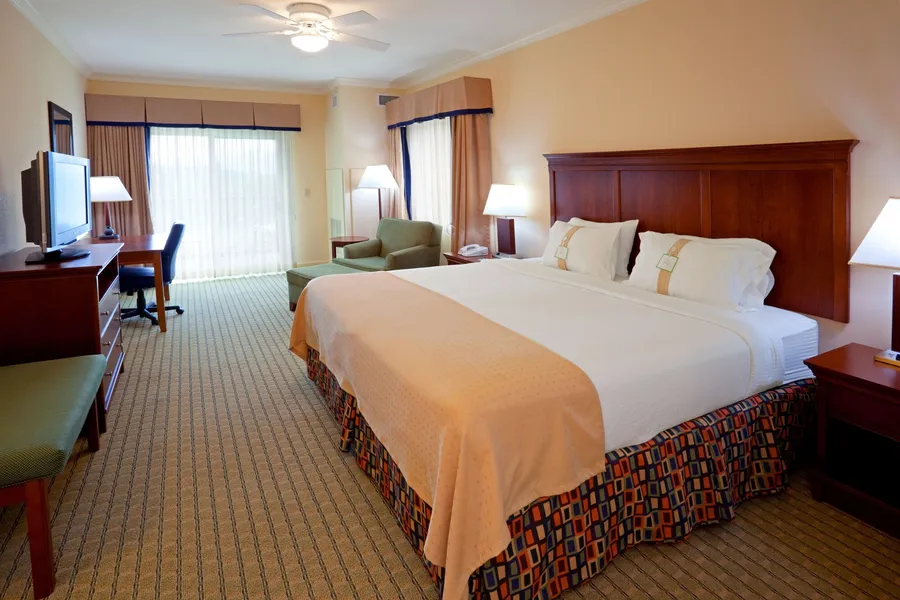Holiday Inn Resort Lake George - Adirondack Area by IHG hotel detail image 2