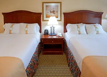 Holiday Inn Resort Lake George - Adirondack Area by IHG hotel thumbnail 6
