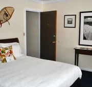 Gauthier's Saranac Lake Inn hotel detail image 7