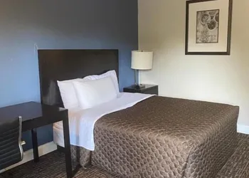 Fairview Inn Airport hotel thumbnail 4
