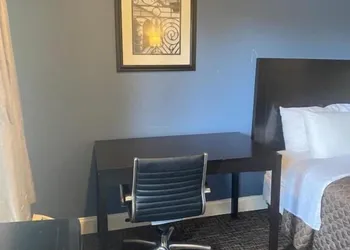 Fairview Inn Airport hotel thumbnail 5