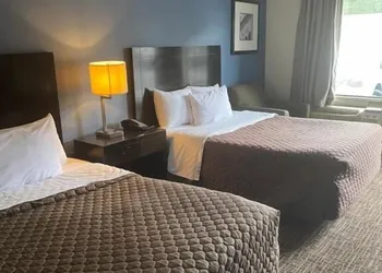 Fairview Inn Airport hotel thumbnail 6