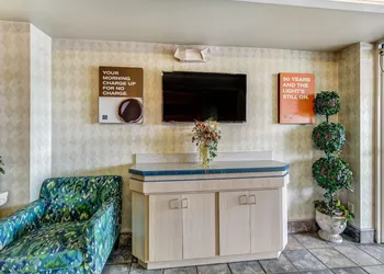Motel 6 Medina, OH - Cleveland hotel thumbnail 6