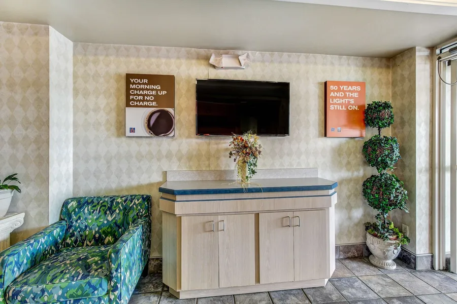 Motel 6 Medina, OH - Cleveland hotel detail image 6