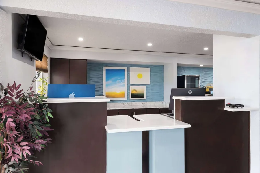 Days Inn by Wyndham Miami hotel detail image 2