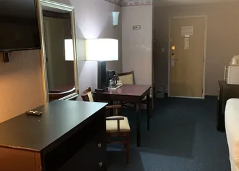 OK Hotel hotel thumbnail 7