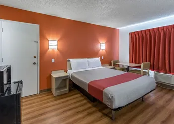 Motel 6 Beaverton, OR hotel thumbnail 5