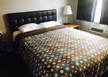 Kings Row Inn hotel thumbnail 3