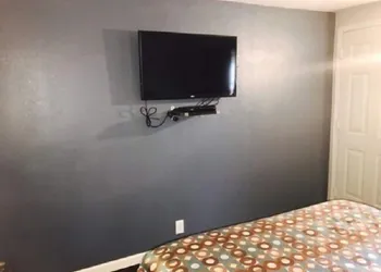 Kings Row Inn hotel thumbnail 5