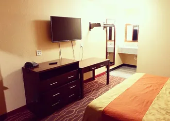 Holiday Lodge Salem,OR hotel thumbnail 5