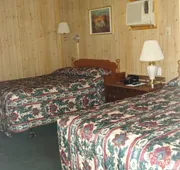 Cedar Grove Motel hotel detail image 7