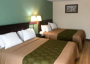 Econo Lodge Harrisburg - Hershey hotel thumbnail 7