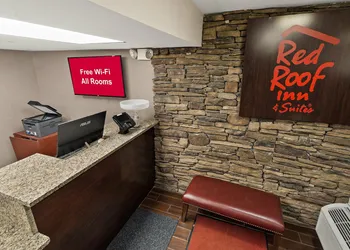 Red Roof Inn Spartanburg - I-85 hotel thumbnail 4