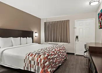 Red Roof Inn Spartanburg - I-85 hotel thumbnail 8