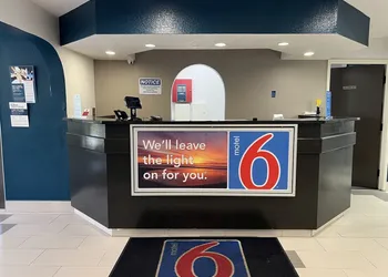 Motel 6 Simpsonville, SC - Greenville hotel thumbnail 3