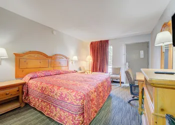 Travel Inn Lebanon Nashville Near I-40 hotel thumbnail 6