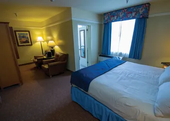 El Tovar - Inside the Park hotel thumbnail 6