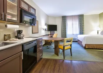 Candlewood Suites DFW South by IHG hotel thumbnail 4
