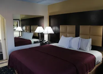 Apple Inn hotel thumbnail 3