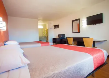Motel 6 Corsicana, TX hotel thumbnail 8