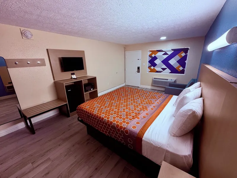 Guest Inn & Suites hotel detail image 2