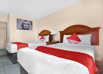 OYO Hotel San Antonio Lackland near Seaworld hotel thumbnail 5
