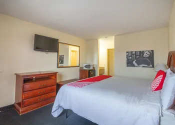 OYO Hotel San Antonio Lackland near Seaworld hotel thumbnail 7