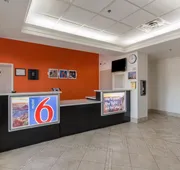 Motel 6 San Antonio, TX - Downtown - Alamo Dome hotel detail image 4
