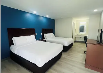 Hallmark Inn and Suites hotel thumbnail 6