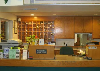 Bay City Inn hotel thumbnail 4