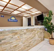 Days Inn by Wyndham Lakewood South Tacoma hotel detail image 3