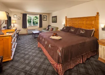 Bavarian Lodge hotel thumbnail 6