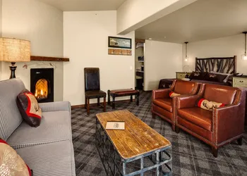 Bavarian Lodge hotel thumbnail 8
