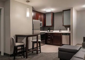 Residence Inn by Marriott Akron Fairlawn hotel thumbnail 8