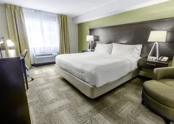 Staybridge Suites West Edmonton by IHG hotel thumbnail 8