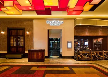 Golden Nugget Lake Charles hotel thumbnail 2