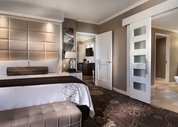Golden Nugget Lake Charles hotel thumbnail 3