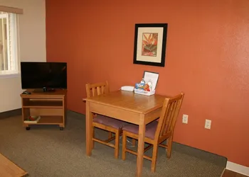 Affordable Suites Sumter SC hotel thumbnail 3