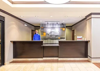 Holiday Inn Express & Suites Floresville by IHG hotel thumbnail 2