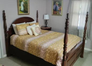 Lil Black Bear Inn hotel thumbnail 6