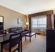 Best Western Plus Peace River Hotel & Suites hotel detail image 7